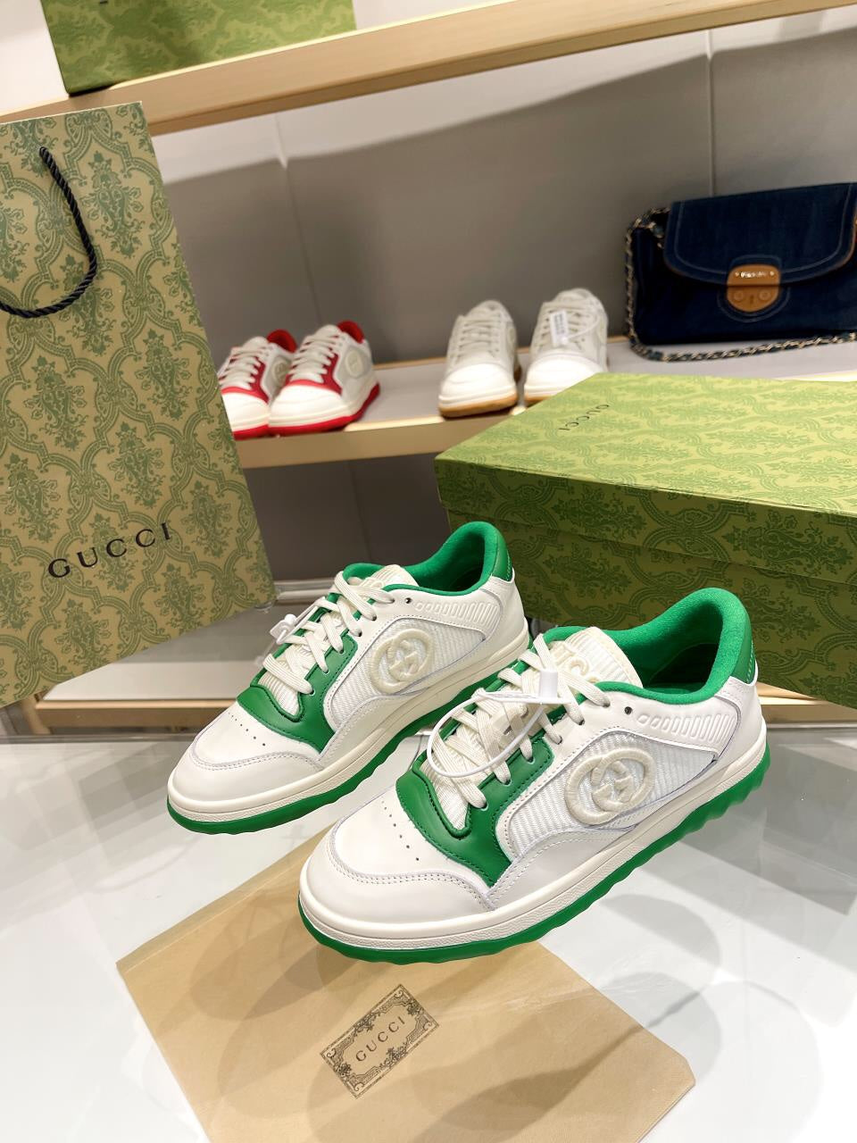 Gucci Off White & Green Sneaker