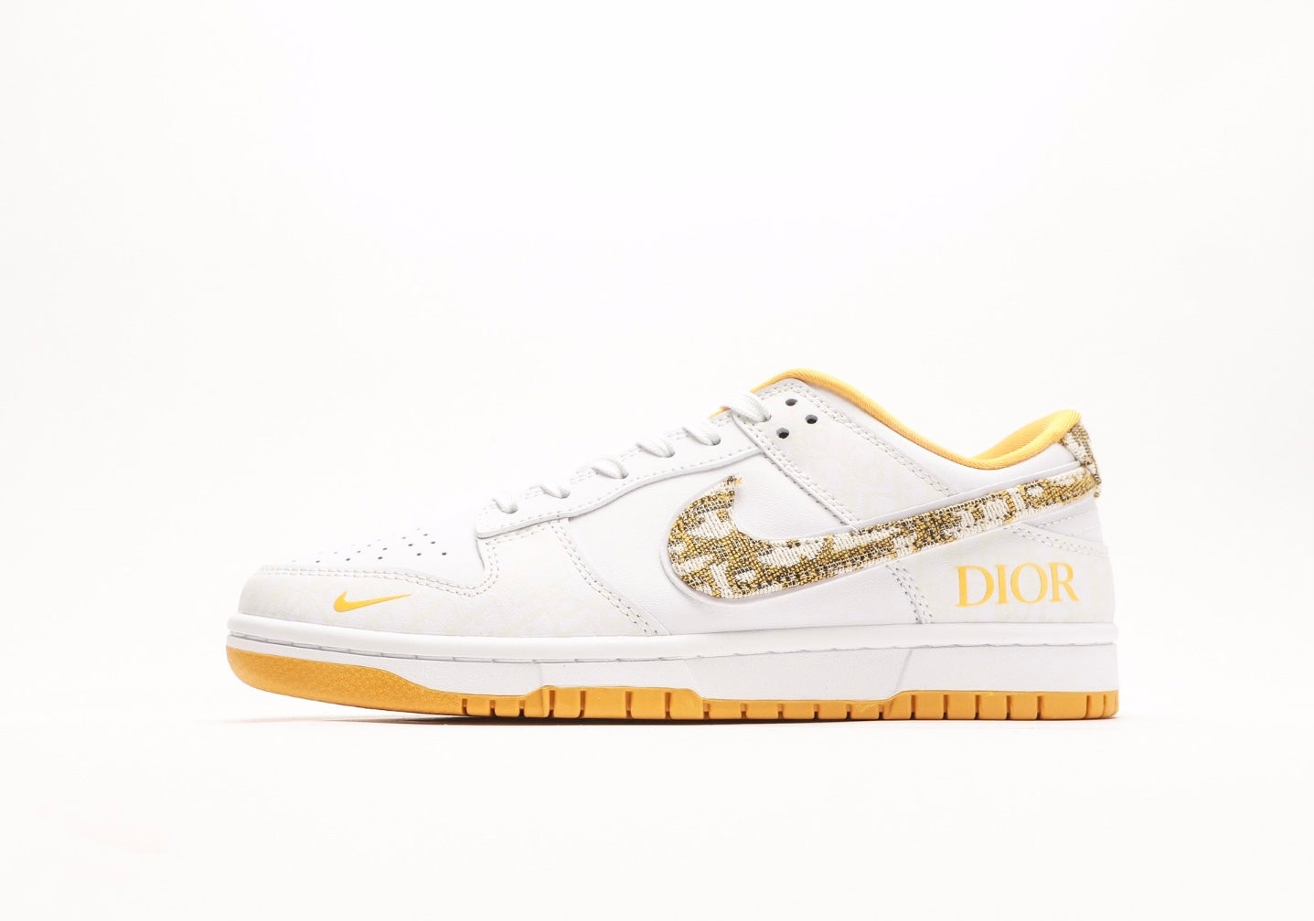 Nike x Dior